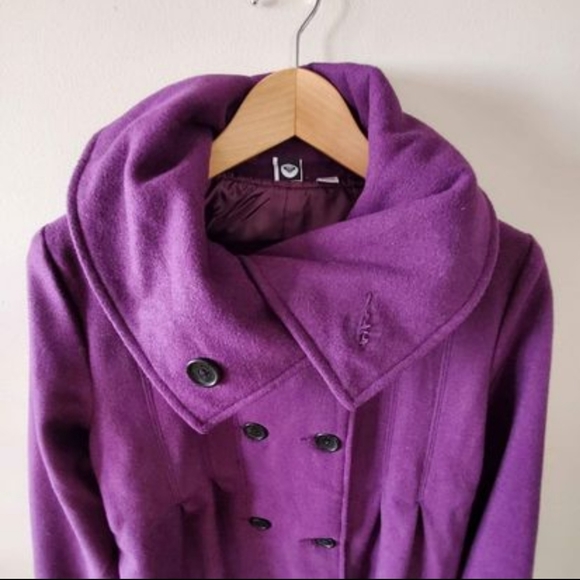Wool coat size Medium - Picture 3 of 7
